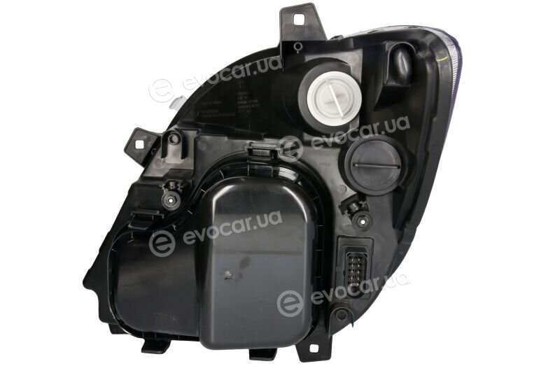 TYC 20-11813-15-2
