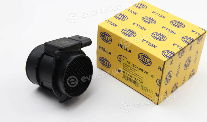 Hella 8ET 009 142-331