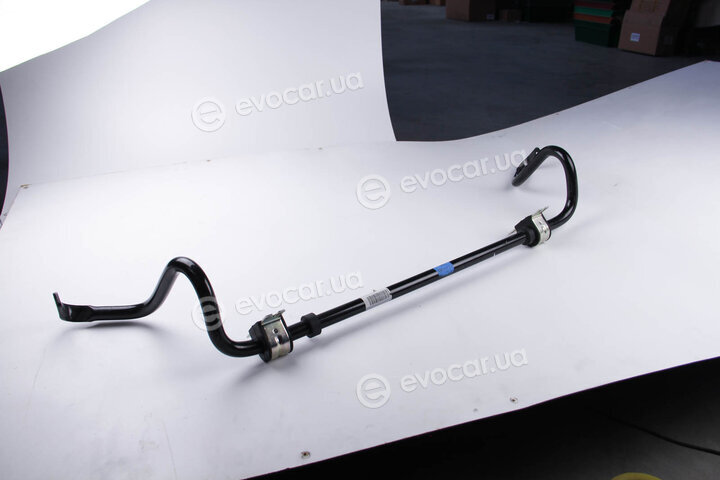 Renault / Nissan 546113587R