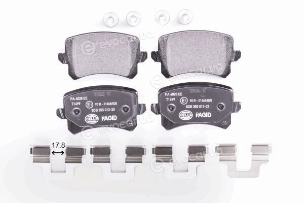 Hella 8DB 355 025-331