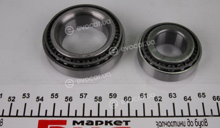 Autotechteile 100 9821