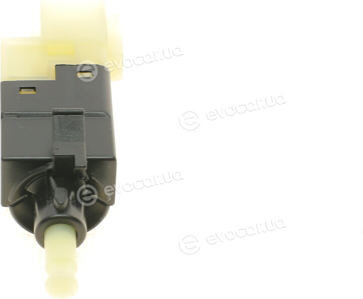 AIC 53152