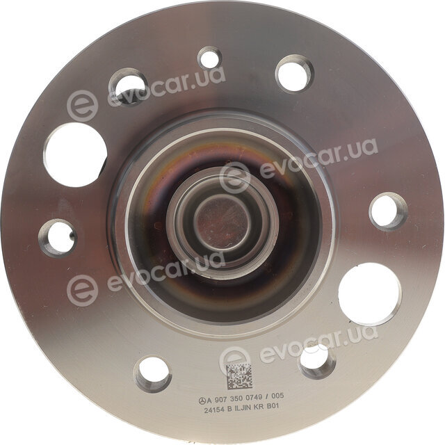 Mercedes-Benz A906 350 4010