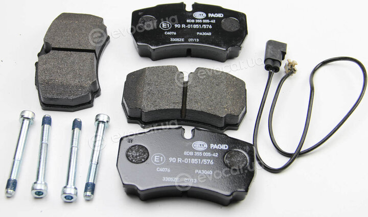 Hella 8DB 355 005-421