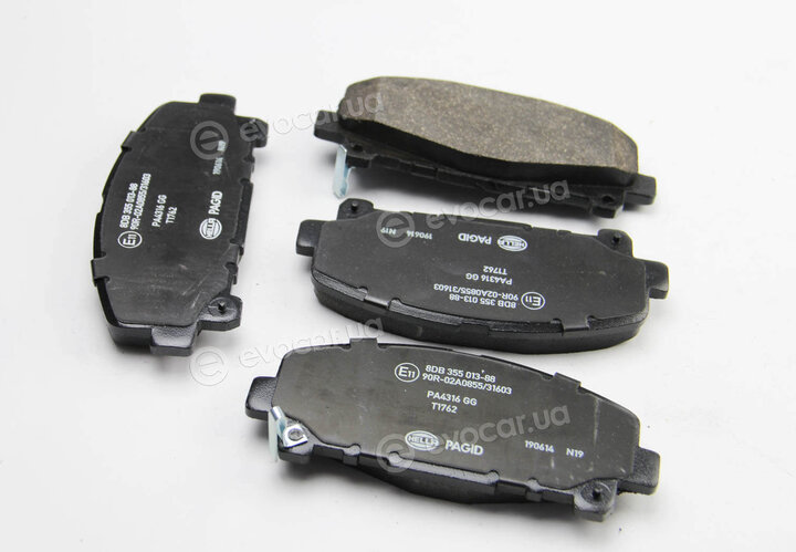 Hella 8DB 355 013-881