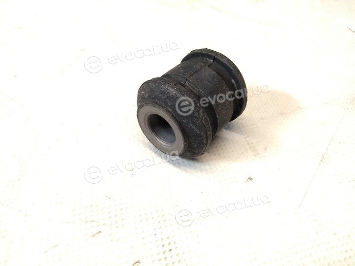 Kia / Hyundai 5525438000