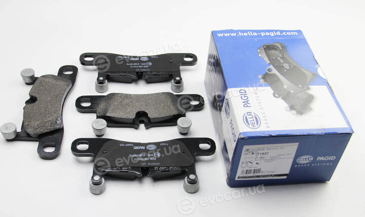 Hella 8DB 355 015-101