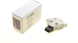 AIC 52553