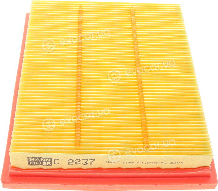 Mann C 2237