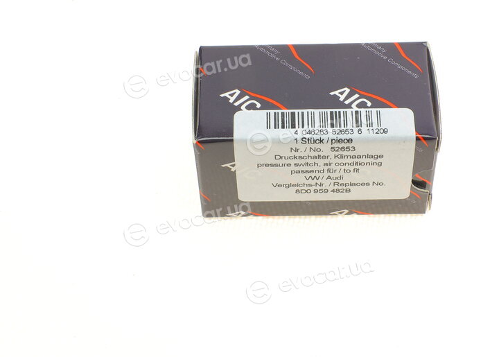 AIC 52653