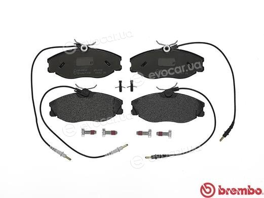 Brembo P 61 057